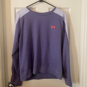 Under armour sweatshirt